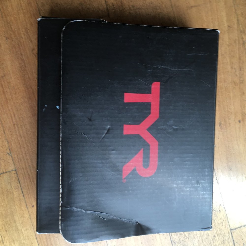 TYR Tech Swim Suit - Picture 5 of 9